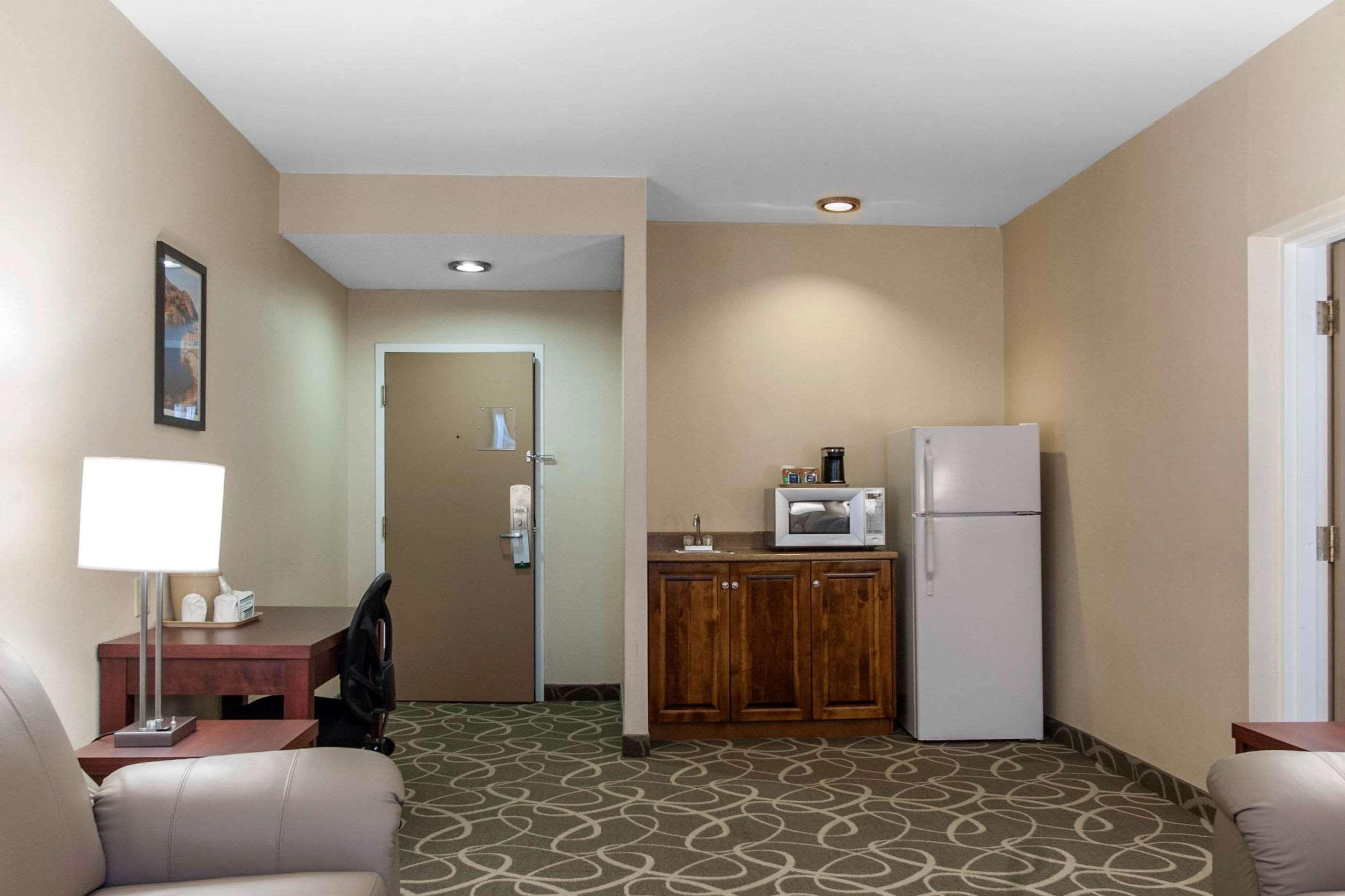 Quality Hotel & Suites Gander Exterior foto